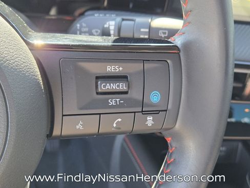 Used 2025 Nissan Kicks SR FWD image 24