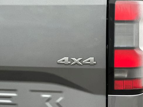 New 2026 Nissan Frontier SV image 24