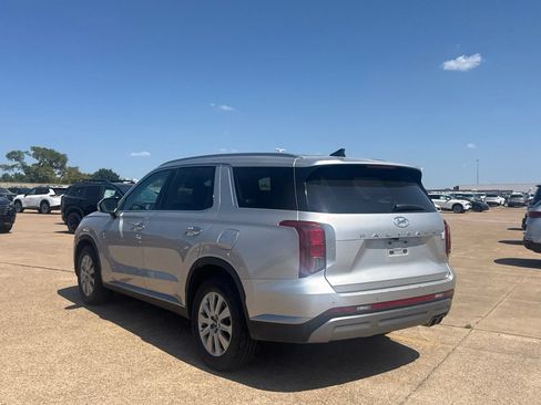 Used 2025 Hyundai Palisade SEL AWD/4WD image 16