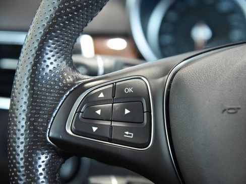 Used 2017 Mercedes-Benz GLE 350 4MATIC image 8