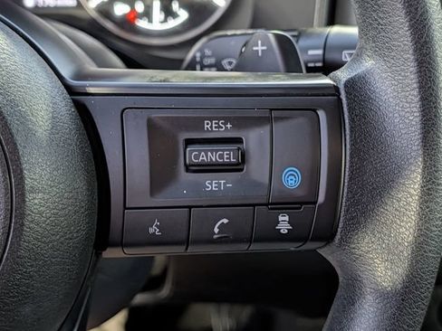 Used 2024 Nissan Rogue SV FWD image 20