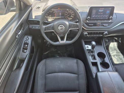 Used 2020 Nissan Altima 2.5 S FWD image 21