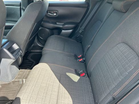 Used 2025 Honda HR-V Sport image 15