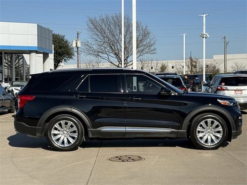 Used 2021 Ford Explorer Limited w/ Equipment Group 301A image 3