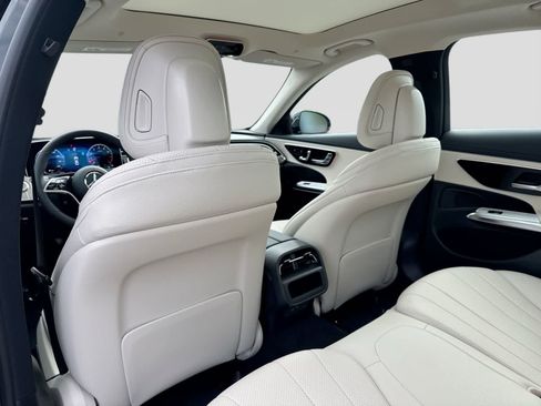 Used 2026 Mercedes-Benz E 350 Sedan image 17