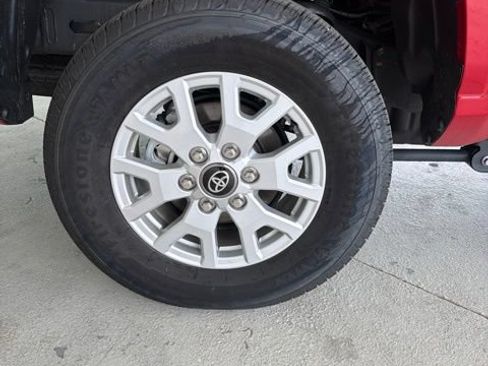 Used 2026 Toyota Tacoma SR5 RWD image 7