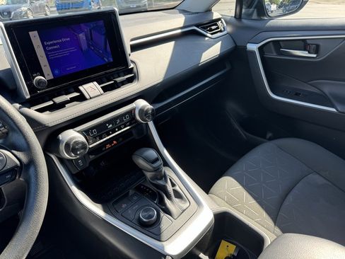 Used 2024 Toyota RAV4 XLE image 12