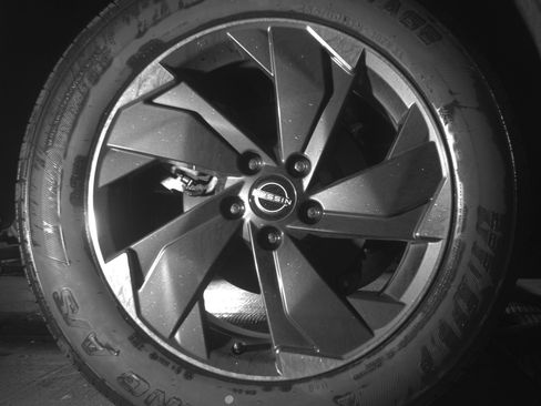 Used 2025 Nissan Rogue SV image 15