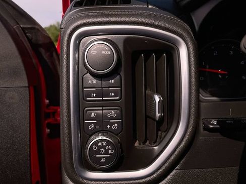 Used 2021 Chevrolet Silverado 2500 LTZ w/ LTZ Plus Package AWD/4WD image 19