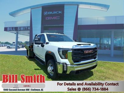 Used 2025 GMC Sierra 3500 Pro w/ Convenience Package
