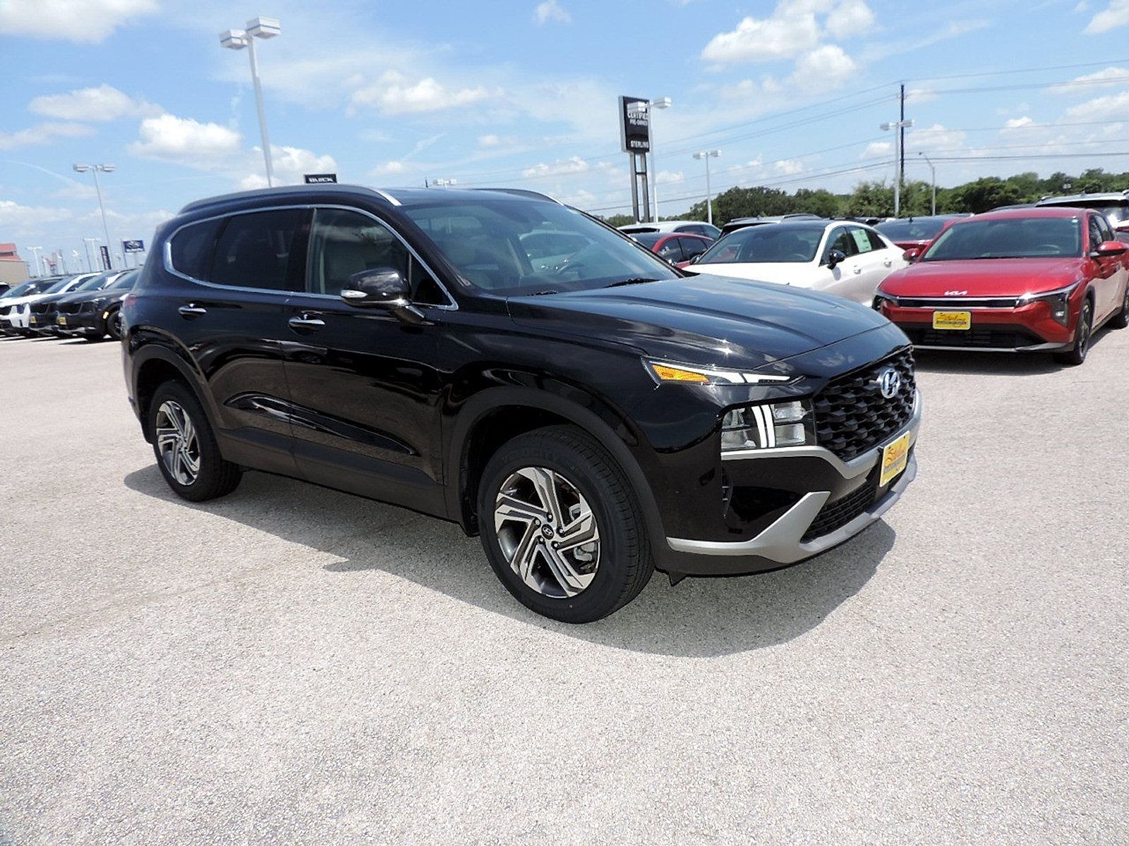 Used 2023 Hyundai Santa Fe SEL AWD/4WD image 3