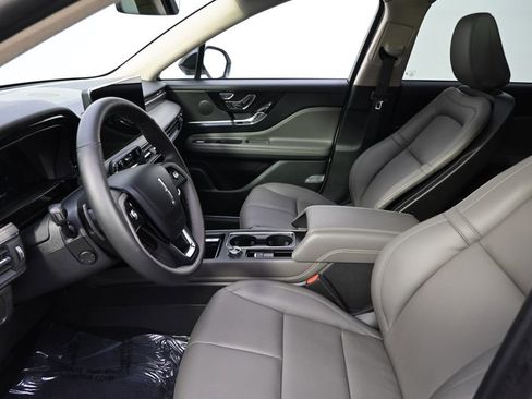 New 2026 Lincoln Corsair Reserve w/ Jet Appearance Package AWD/4WD image 13