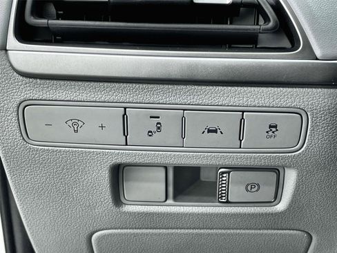 Used 2022 Hyundai Palisade SE w/ Cargo Package image 13