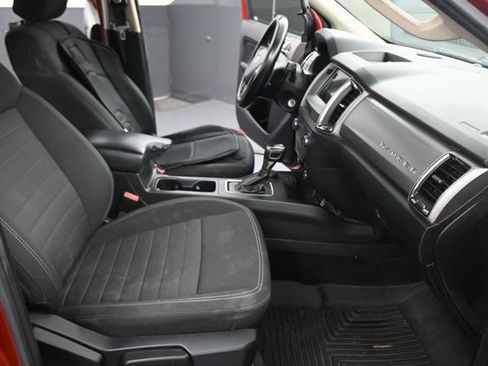 Used 2019 Ford Ranger XLT w/ Equipment Group 301A Mid AWD/4WD image 14