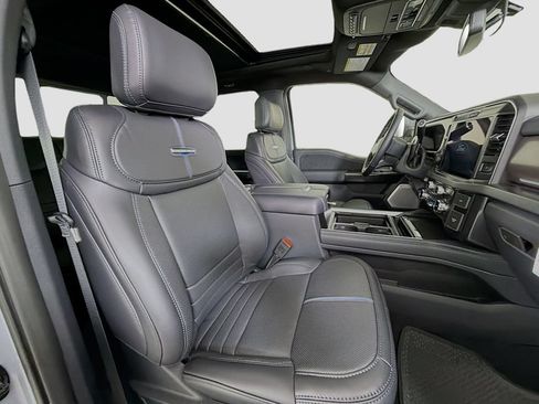 New 2026 Ford F250 Platinum AWD/4WD image 30