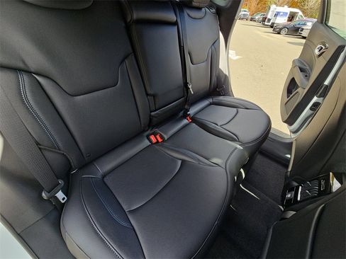 New 2026 Jeep Compass Limited image 11