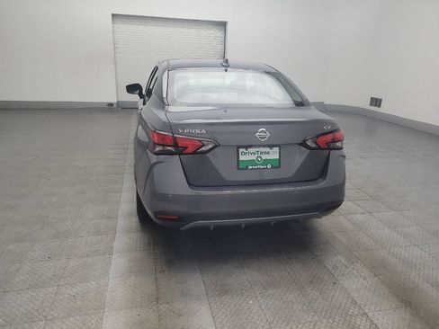 Used 2021 Nissan Versa SV FWD image 6