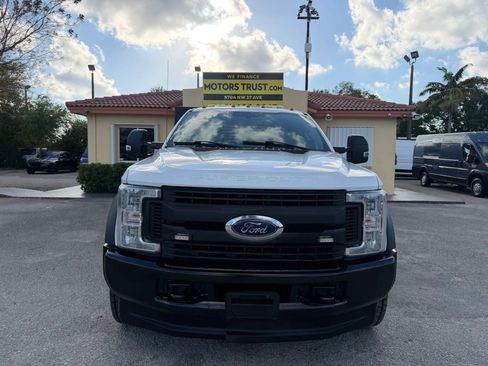 Used 2017 Ford F450 XL w/ Power Equipment Group image 8