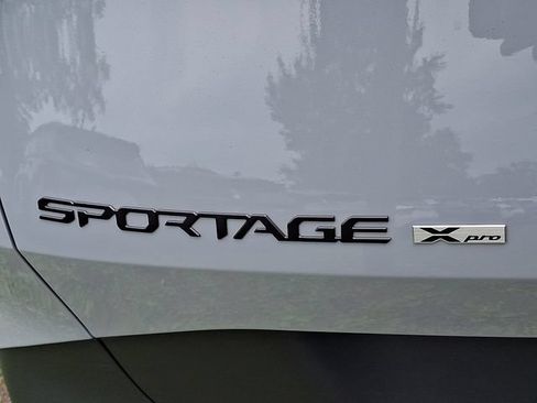 Certified 2025 Kia Sportage X-Pro AWD/4WD image 31