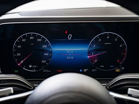 Certified 2024 Mercedes-Benz GLE 350 4MATIC image 28