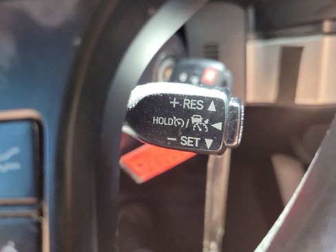 Used 2021 Toyota Tacoma SR w/ SX Package image 23