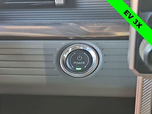 Used 2024 GMC Hummer EV 3X image 24