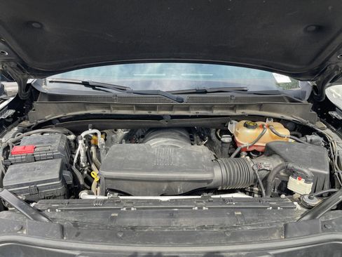 Used 2022 GMC Yukon SLT w/ SLT Premium Package image 28