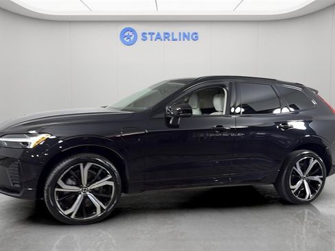 Used 2025 Volvo XC60 T8 Ultra w/ Protection Package Premier image 2