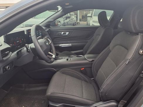 Used 2024 Ford Mustang Coupe image 16