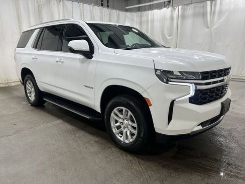 Used 2024 Chevrolet Tahoe LS AWD/4WD image 2