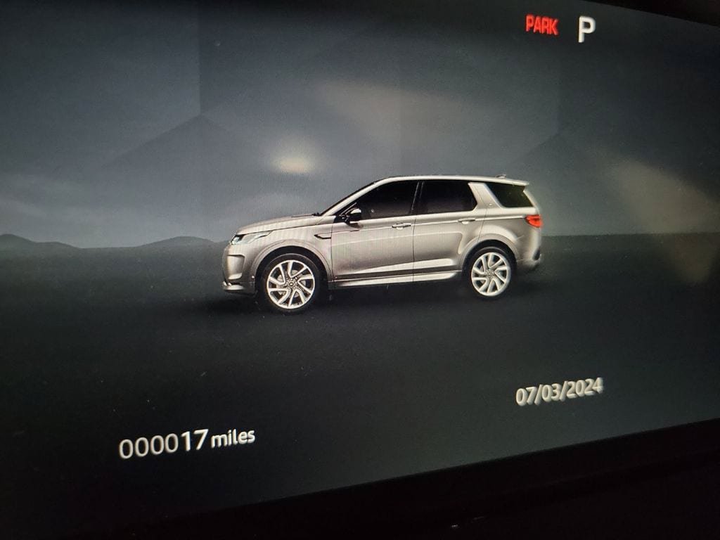 New 2024 Land Rover Discovery Sport Dynamic SE AWD/4WD image 18