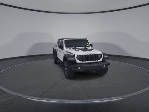Used 2024 Jeep Gladiator Rubicon w/ Convenience Group AWD/4WD image 5