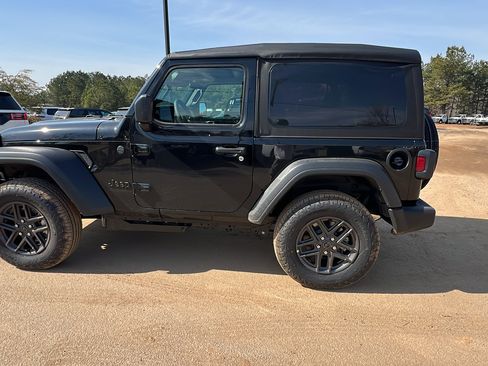 New 2026 Jeep Wrangler Sport S image 11