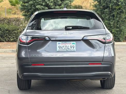 Certified 2024 Honda HR-V LX image 5