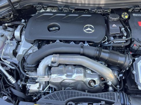 New 2026 Mercedes-Benz GLA 250 4MATIC image 34