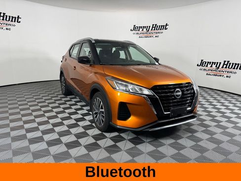 Used 2023 Nissan Kicks SV image 5