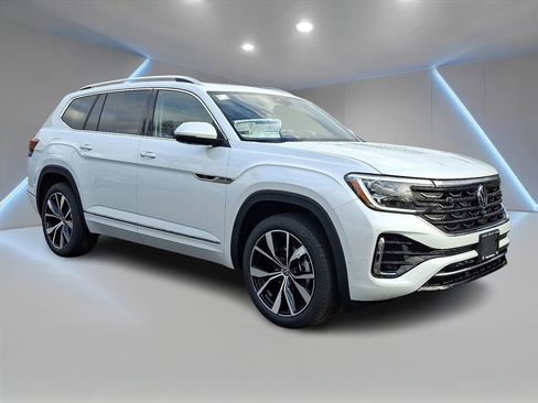 New 2026 Volkswagen Atlas SEL Premium R-Line image 2