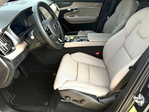 New 2026 Volvo XC90 T8 Ultra w/ Protection Package Premier AWD/4WD image 19