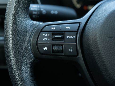 Used 2025 Honda CR-V EX image 20