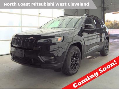 Used 2023 Jeep Cherokee Altitude Lux