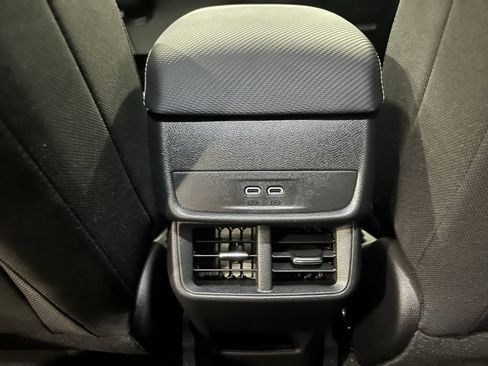 New 2025 Chevrolet Equinox LT w/ Safety and Technology Package image 22