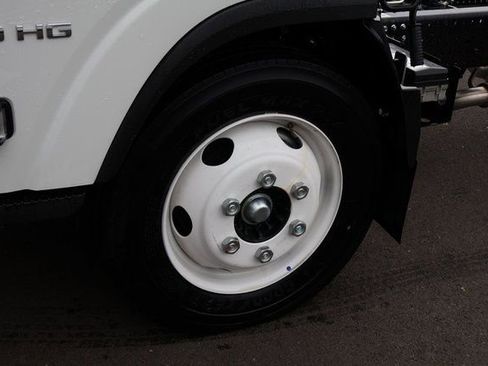 New 2025 Chevrolet Low Cab Forward image 10