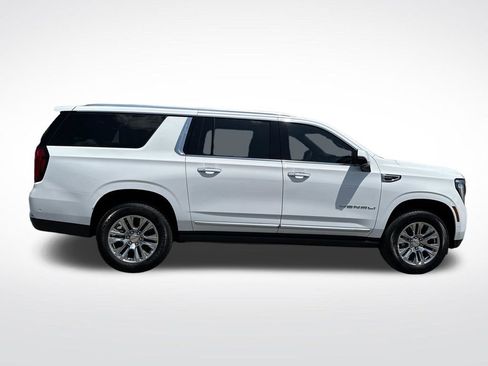 New 2026 GMC Yukon XL Denali w/ Sun & Power Step Package AWD/4WD image 7
