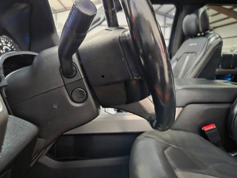 Used 2018 Ford F150 Platinum w/ Equipment Group 701A Luxury AWD/4WD image 44