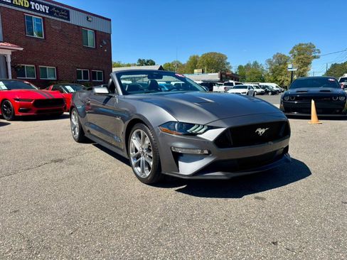 Used 2021 Ford Mustang GT Premium RWD image 4