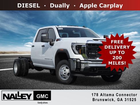 New 2026 GMC Sierra 3500 Pro w/ Convenience Package AWD/4WD image 1