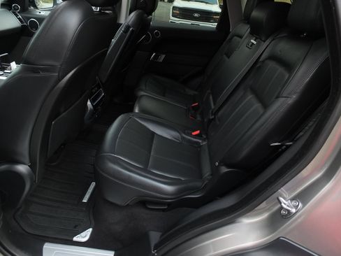 Used 2019 Land Rover Range Rover Sport Supercharged image 13