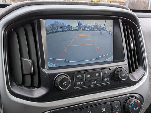 Used 2015 Chevrolet Colorado LT image 14