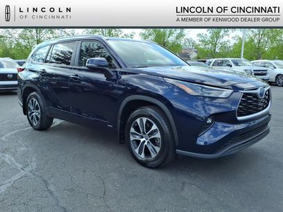 Used 2023 Toyota Highlander XLE