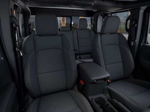 New 2025 Jeep Gladiator Sport AWD/4WD image 9
